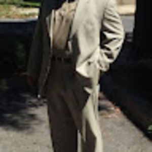 Meet your Posher, Julio